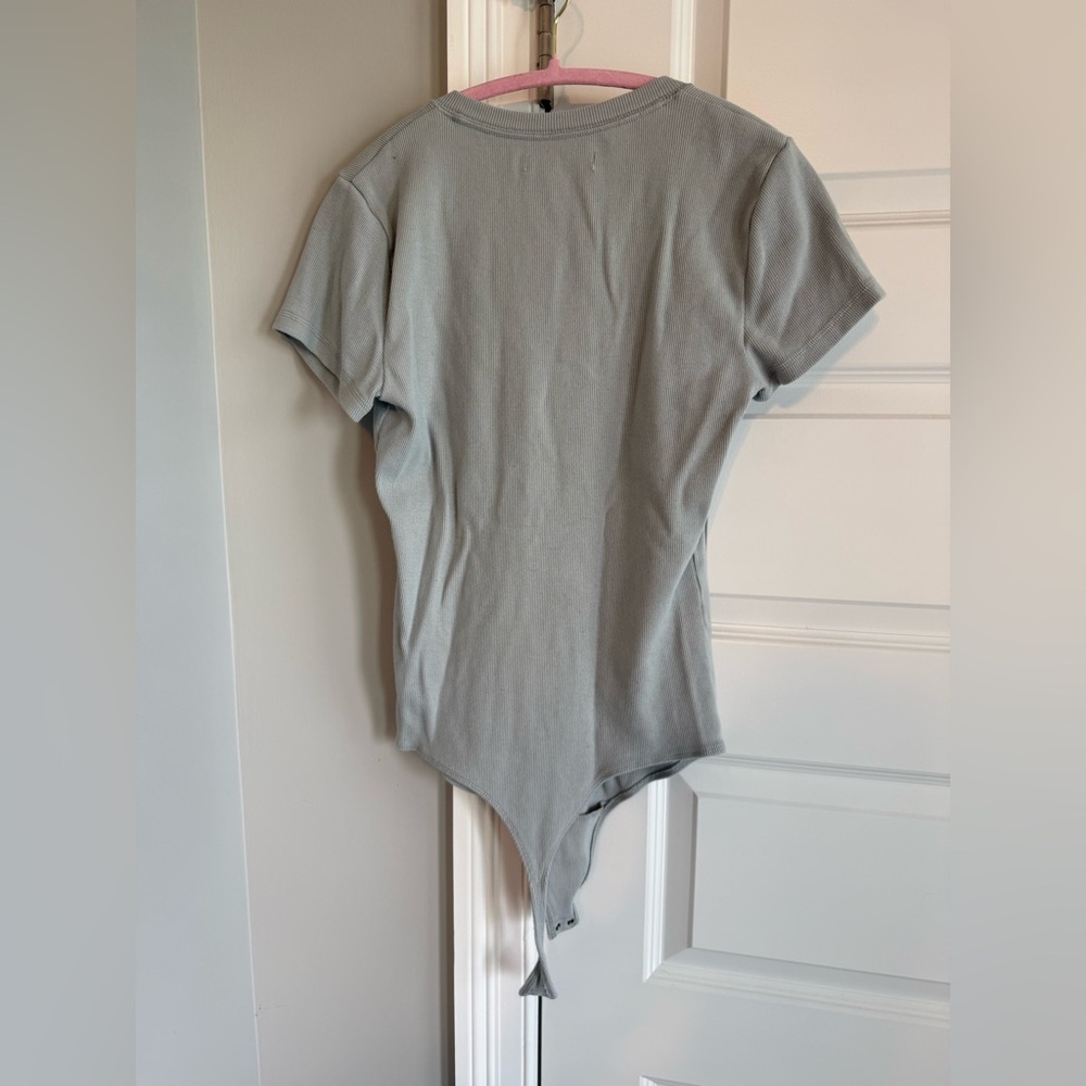 Abercrombie & Fitch Ribbed Light Green Henley Bodysuit - Picture 3 of 3